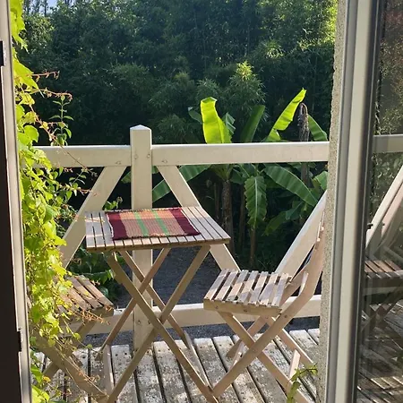 Chambre Bananier: Maison Arboree Face A La Riviere * Saint-Fiacre-sur-Maine