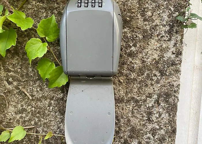 Alloggio in famiglia Chambre Bananier: Maison Arborée Face à La Rivière *